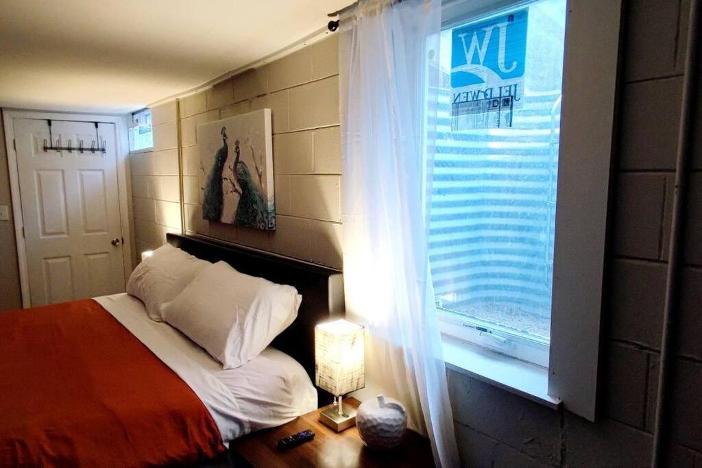 Spacious Suite Close To Downtown Indy/ King Bed Indianapolis Exteriör bild
